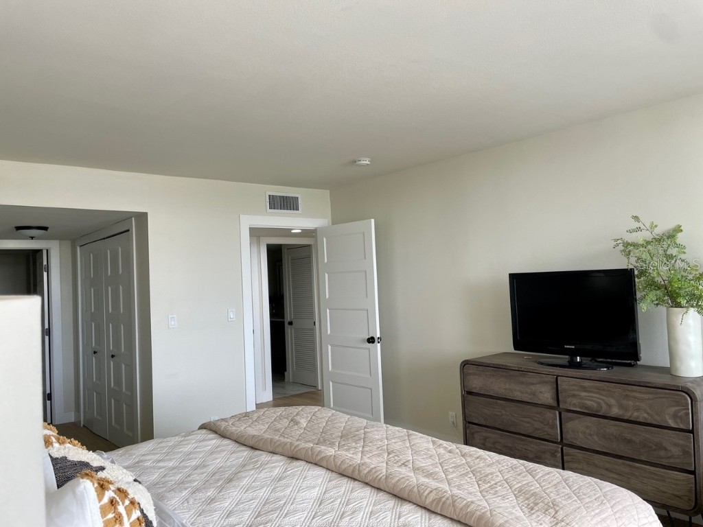 1460 Gulf Boulevard #707 Clearwater Beach FL 33767 TB8420991 image16