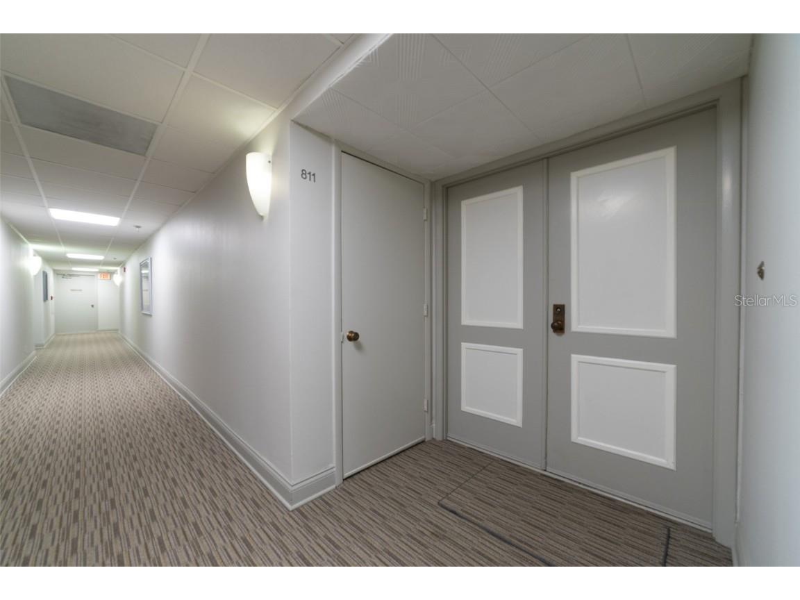 1460 Gulf Boulevard #811 Clearwater Beach FL 33767 TB8434154 image2