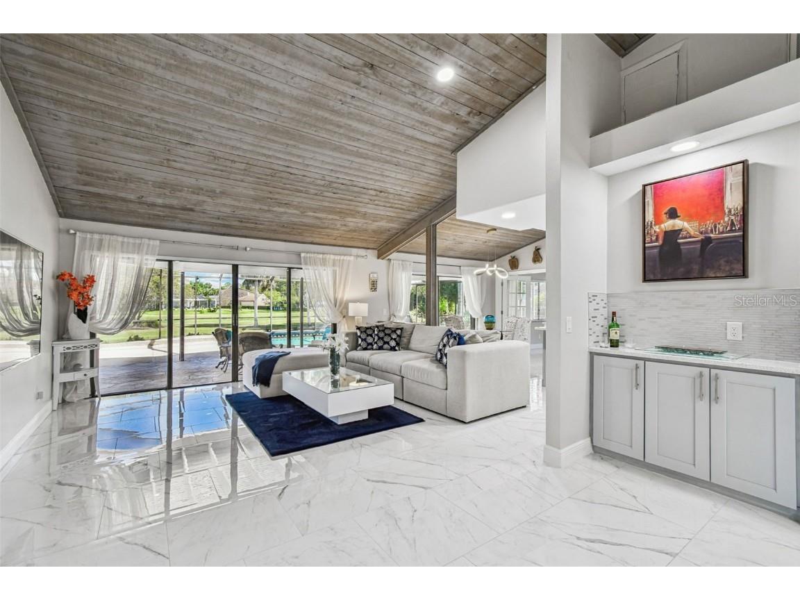 14603 Village Glen Circle Tampa FL 33618 TB8438305 image21