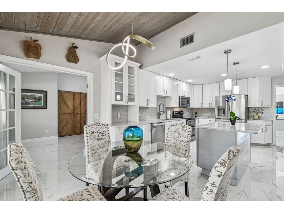 14603 Village Glen Circle Tampa FL 33618 TB8438305 image49