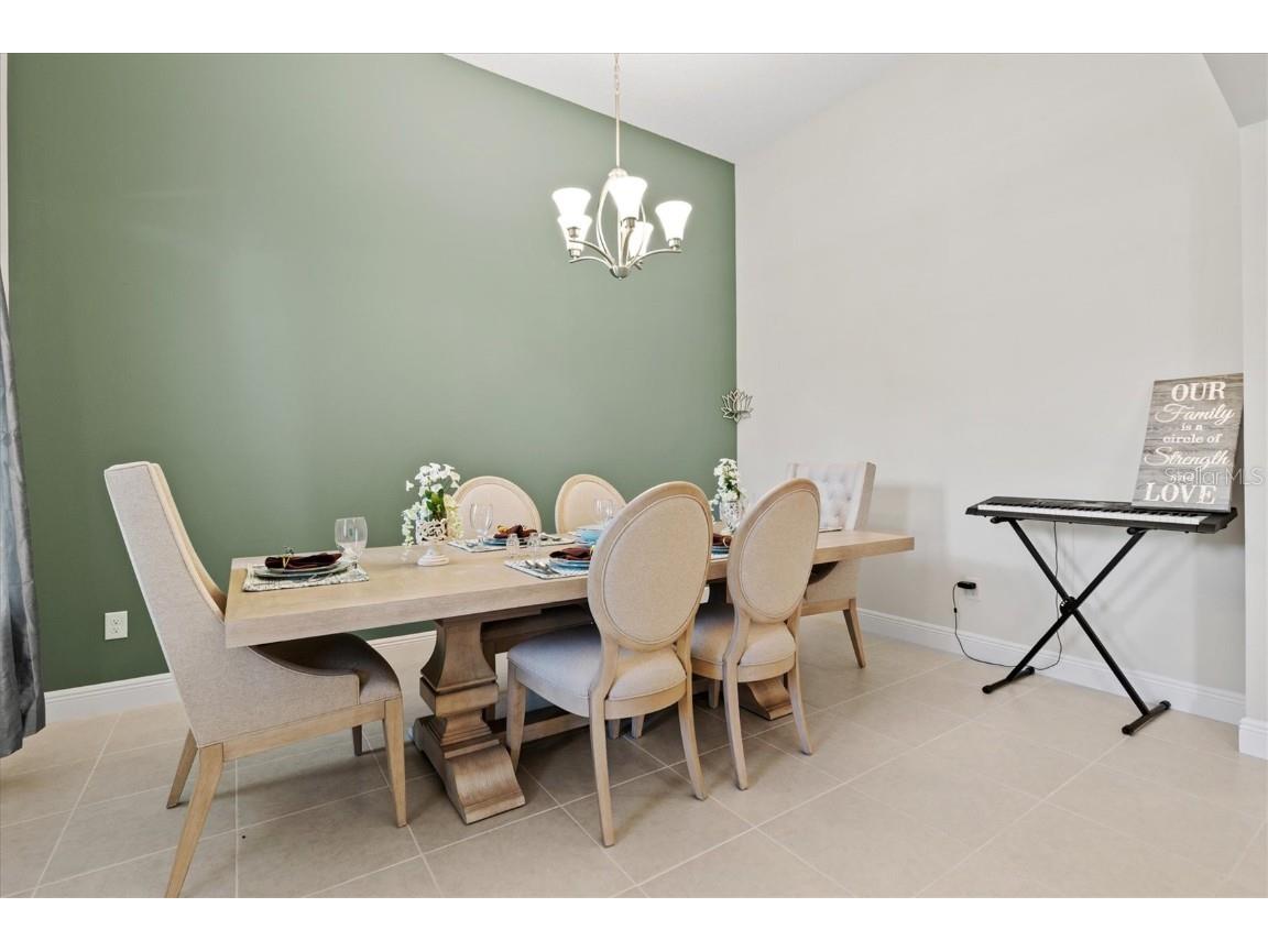 14607 Swiss Bridge Drive Lithia FL 33547 A4625127 image46