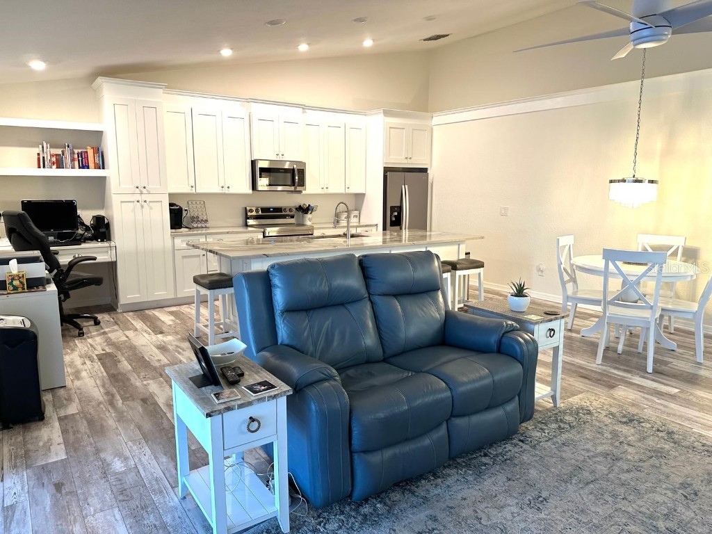 14609 Loridawn Drive #4 Seminole FL 33776 TB8451922 image10