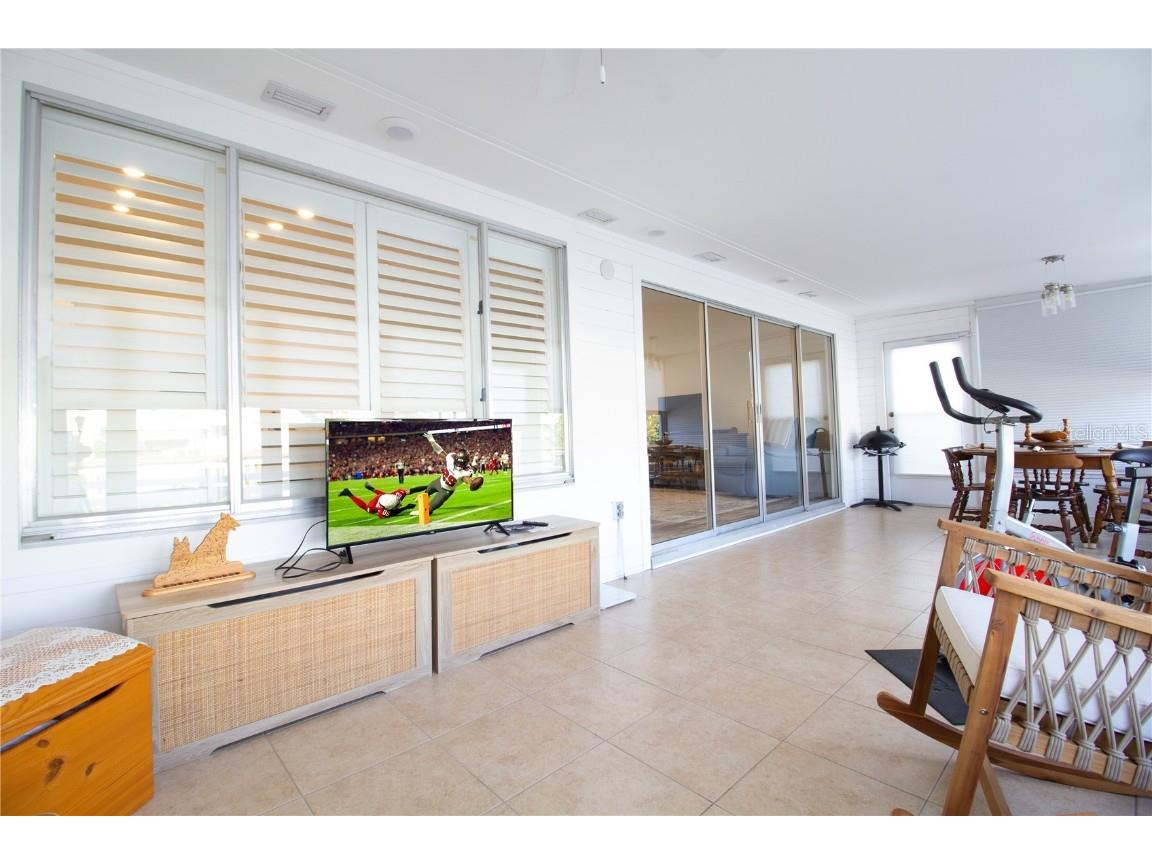 14609 Loridawn Drive #4 Seminole FL 33776 TB8451922 image44