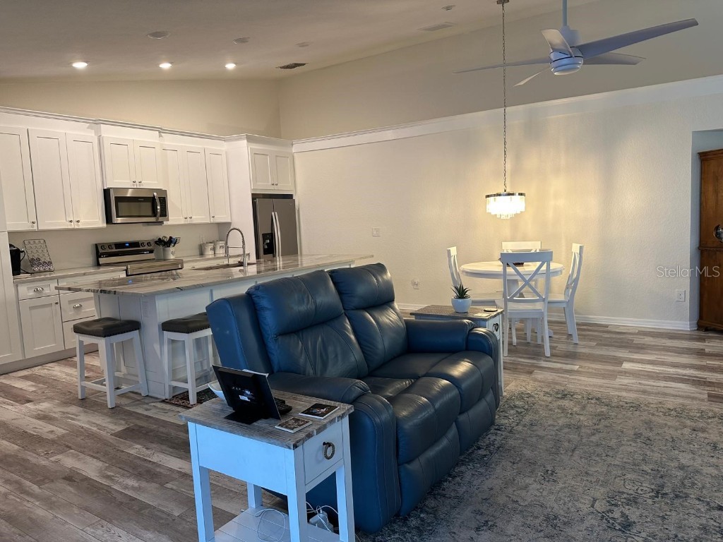 14609 Loridawn Drive #4 Seminole FL 33776 TB8451922 image9