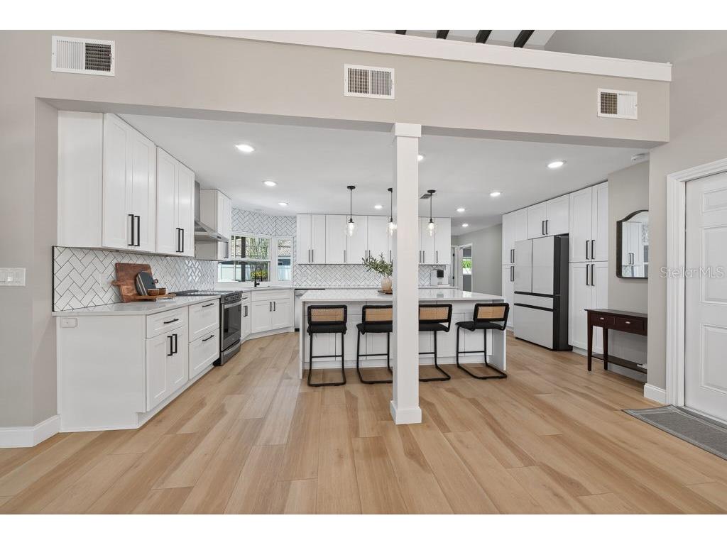 1461 87th Avenue N Saint Petersburg FL 33702 TB8510842 image10