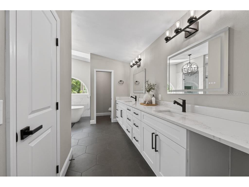 1461 87th Avenue N Saint Petersburg FL 33702 TB8510842 image34