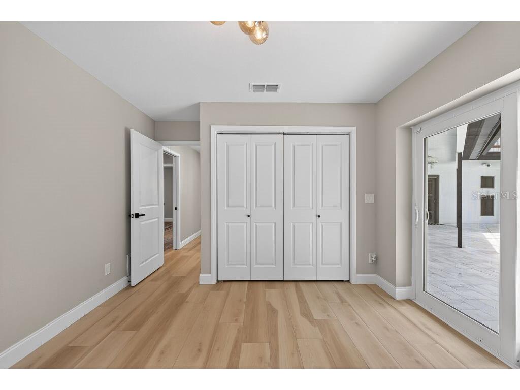 1461 87th Avenue N Saint Petersburg FL 33702 TB8510842 image50
