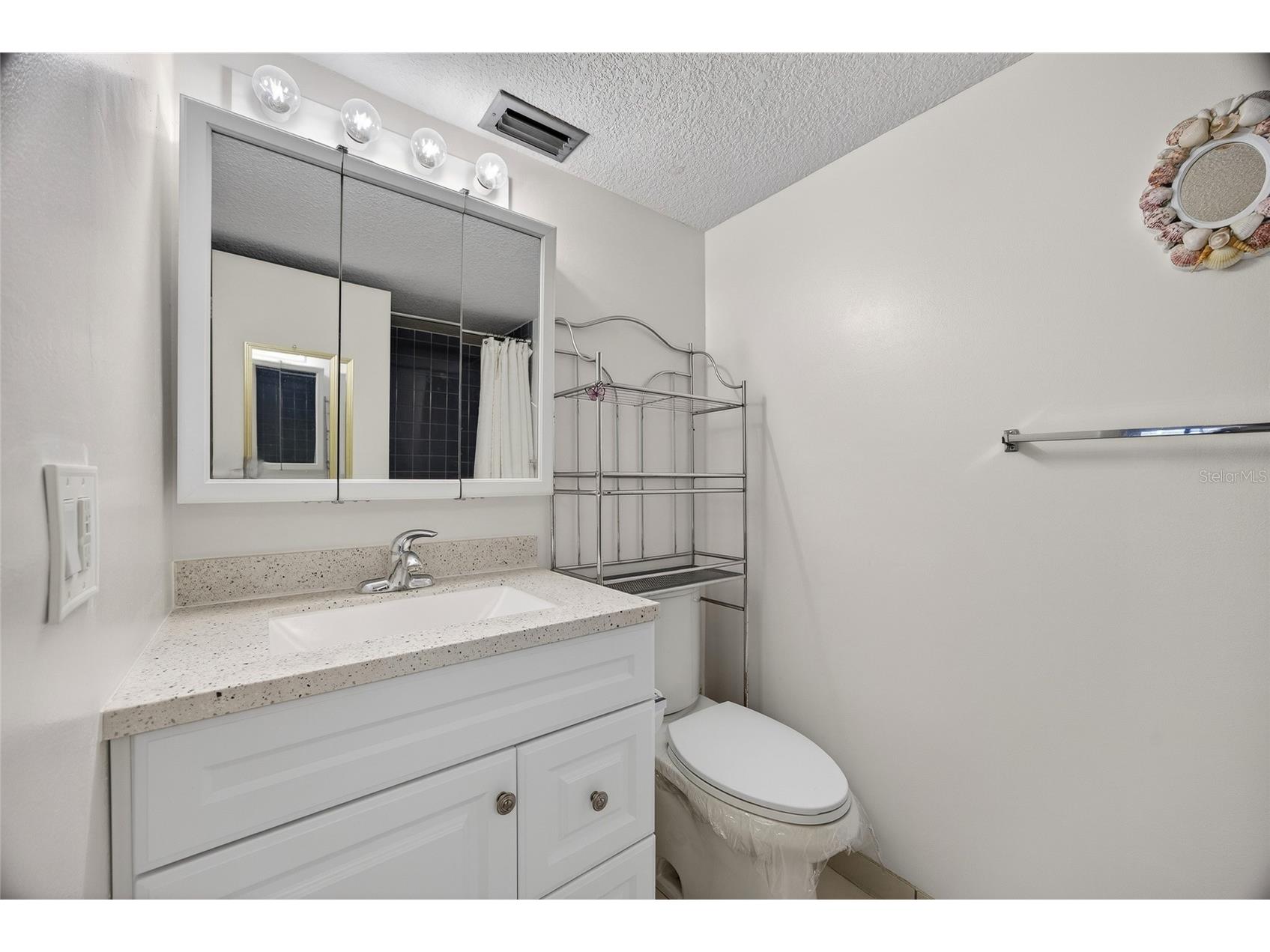 1461 Aqui Esta Drive #B3 Punta Gorda FL 33950 C7523132 image16