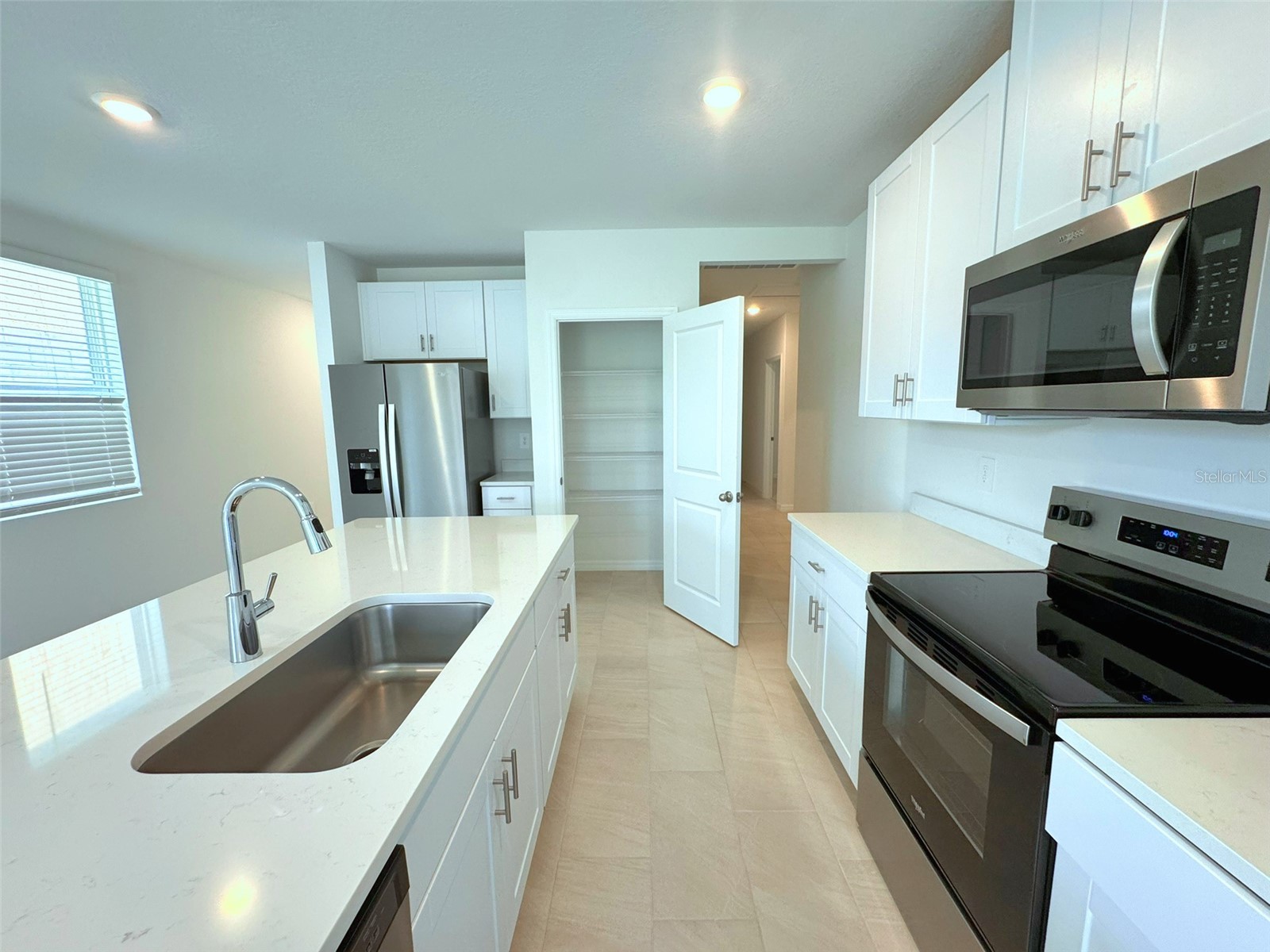 1461 Brekey Way Zephyrhills FL 33541 O6422317 image9