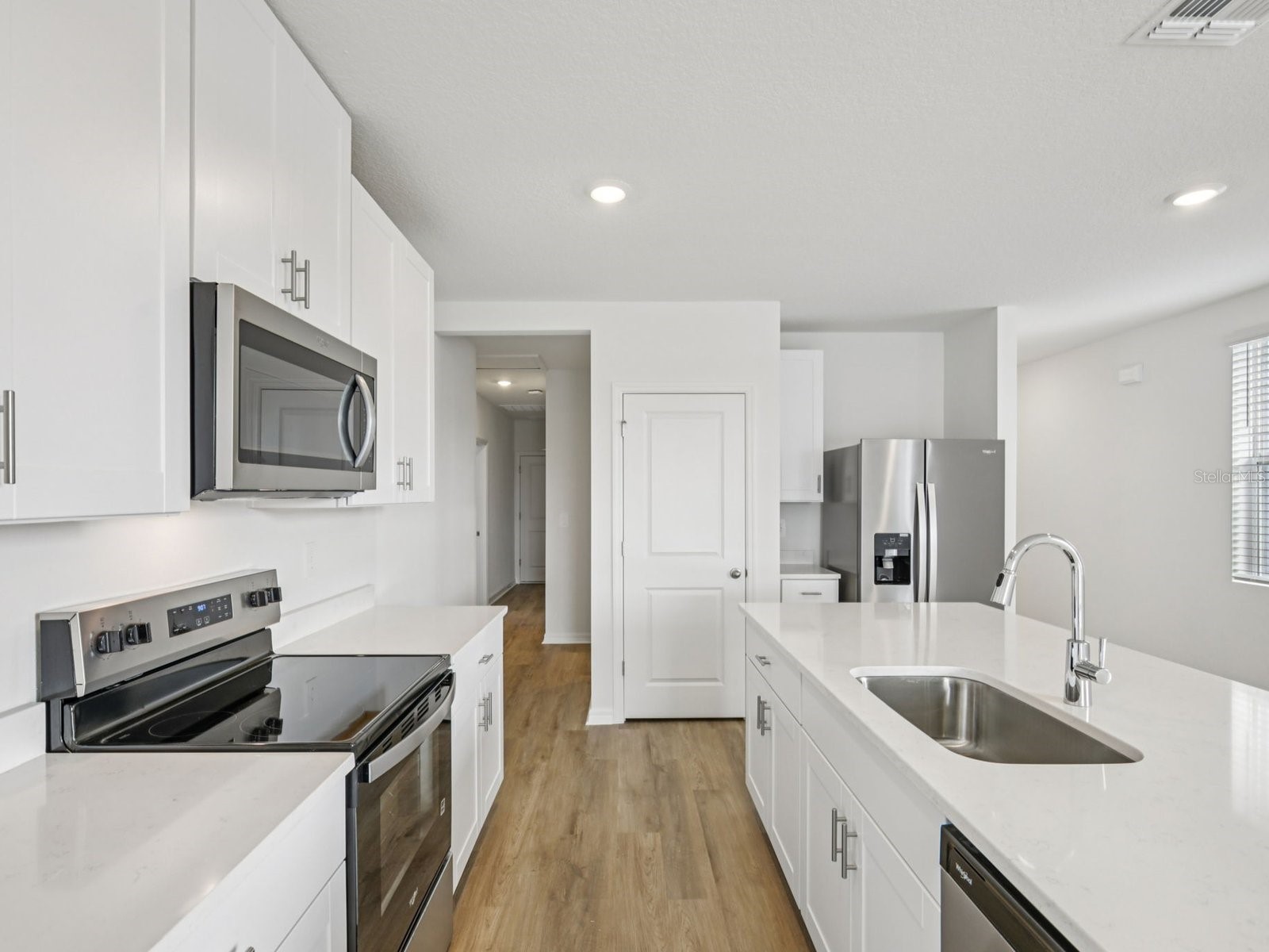 1461 Brekey Way Zephyrhills FL 33541 TB8497871 image6