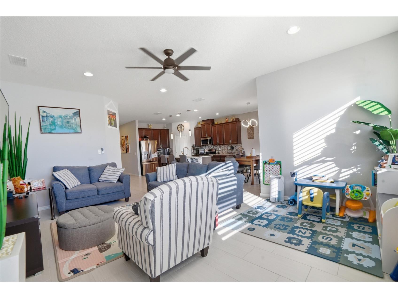 1461 Clear Brook Place Saint Cloud FL 34772 O6392387 image14