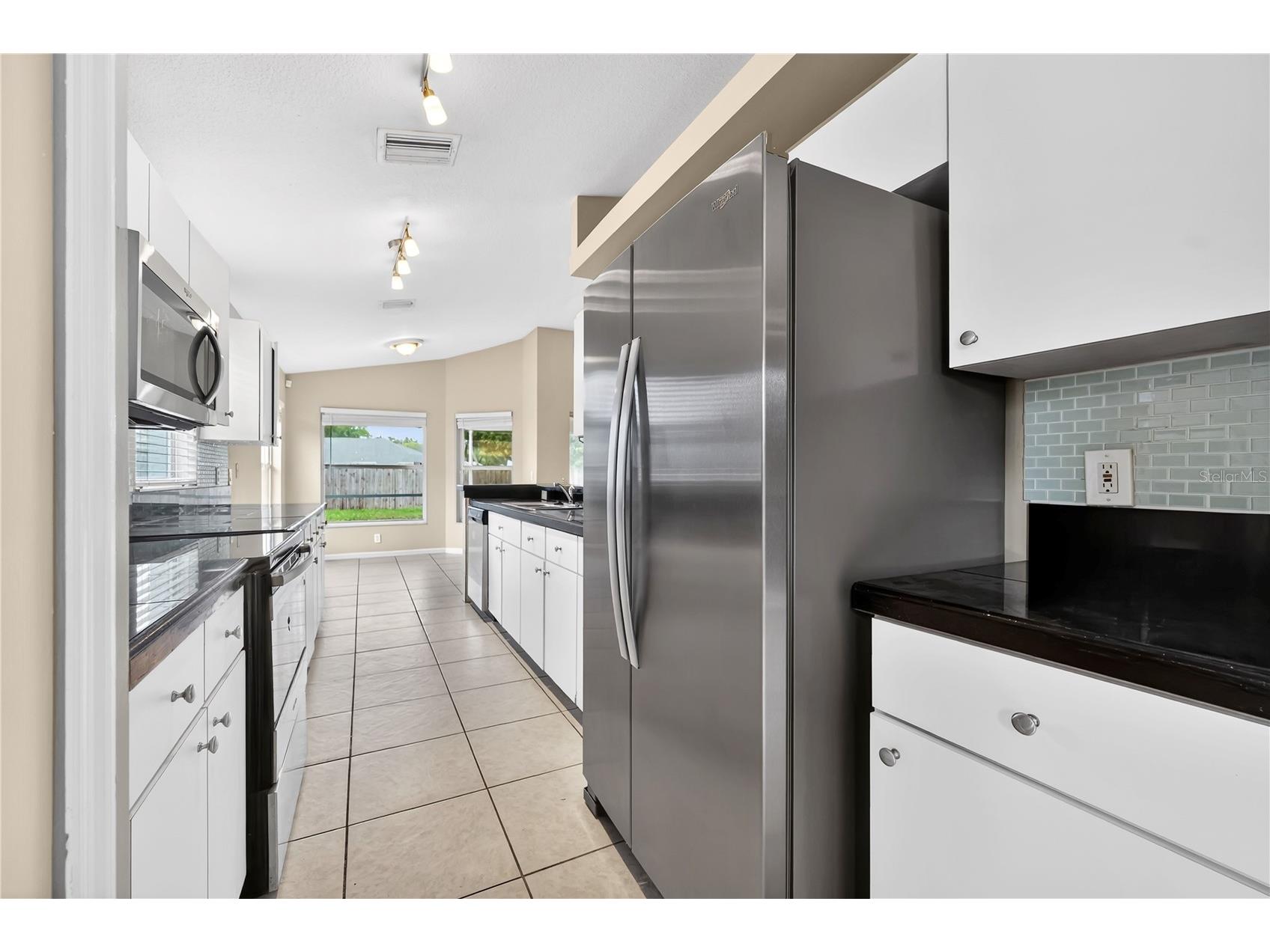 1461 Lake Shore Ranch Drive Seffner FL 33584 O6395520 image7