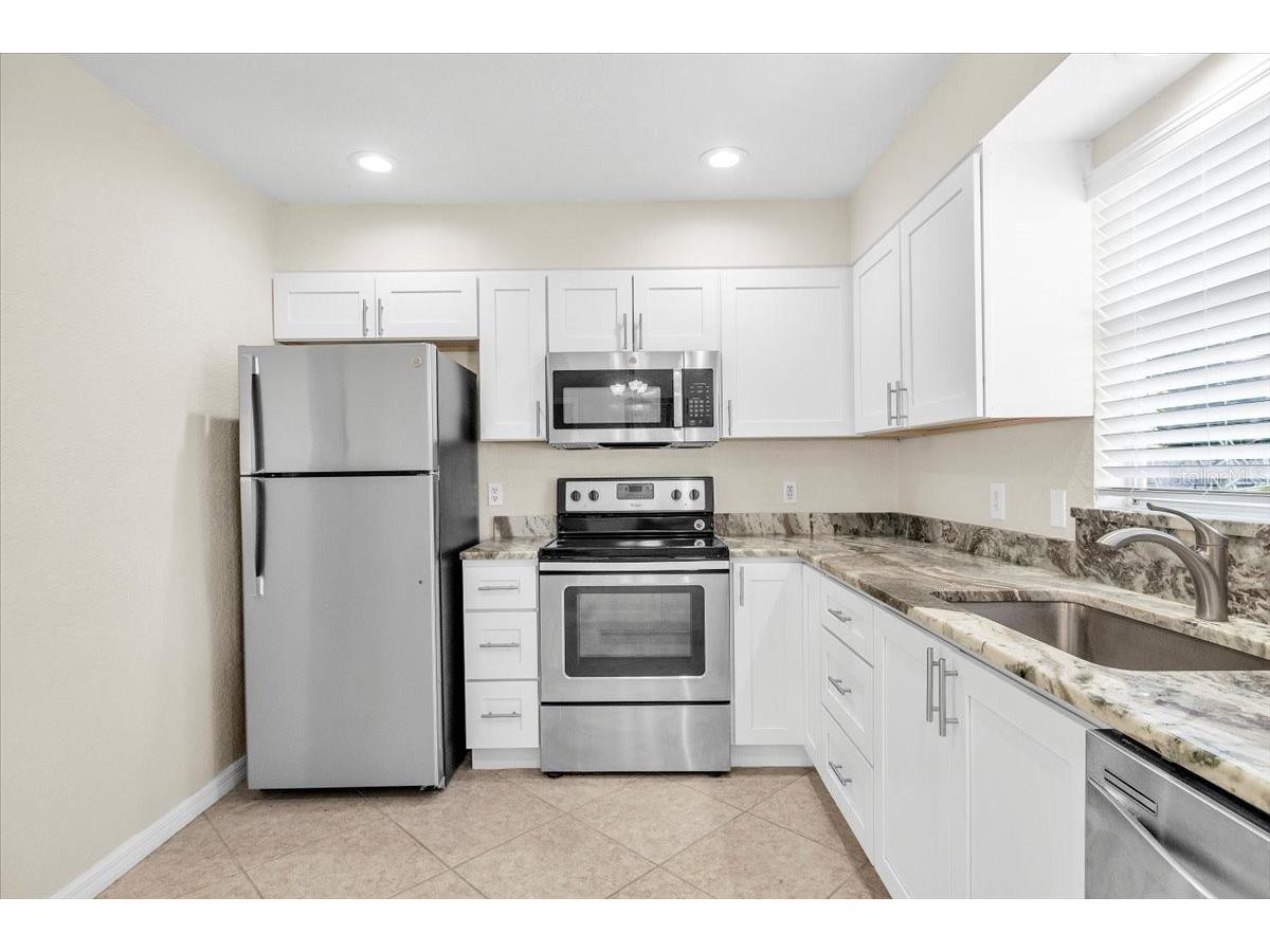 1461 Mccrory Street North Port FL 34286 A4692900 image4