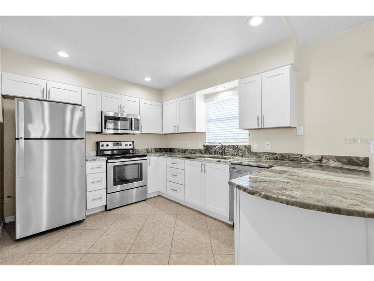 1461 Mccrory Street North Port FL 34286 A4692900 image6