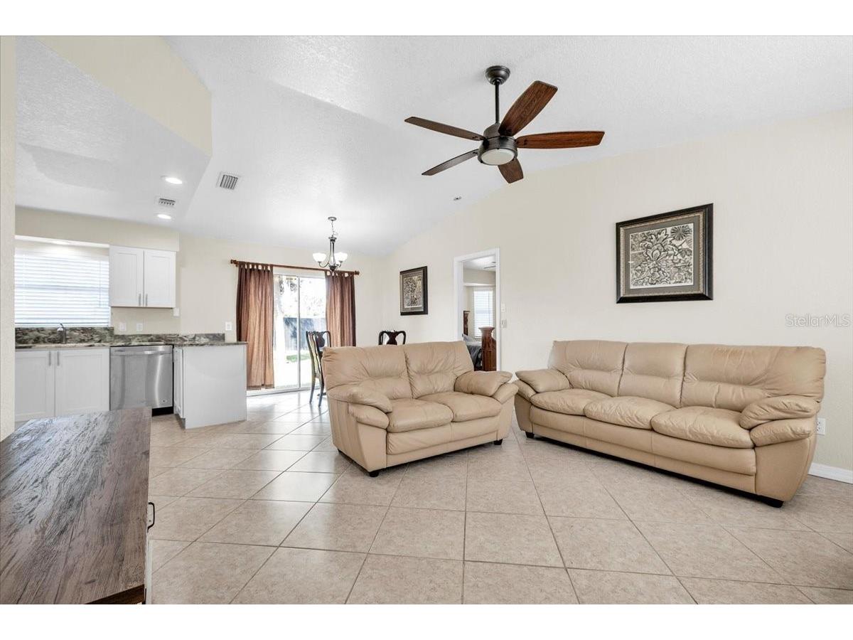 1461 Mccrory Street North Port FL 34286 A4692900 image8