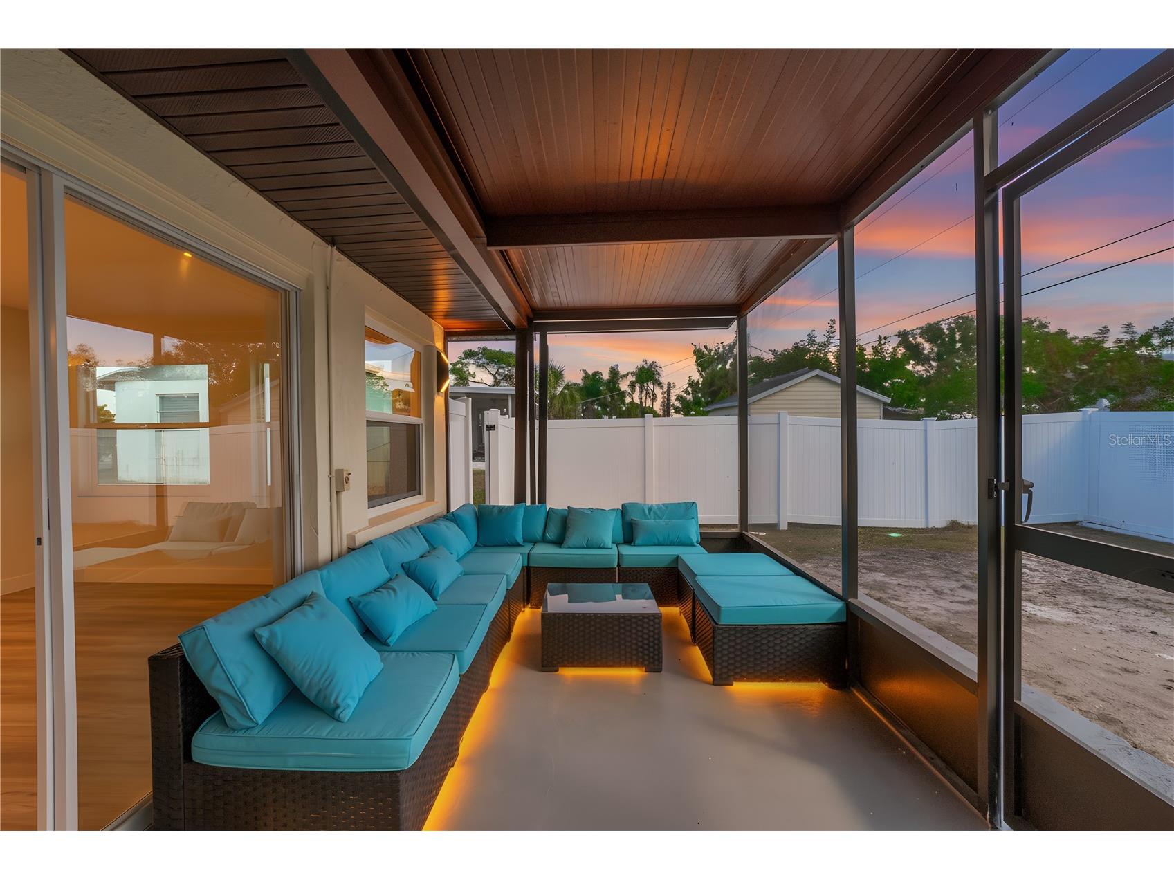 1461 Royal Road Venice FL 34293 A4676205 image2