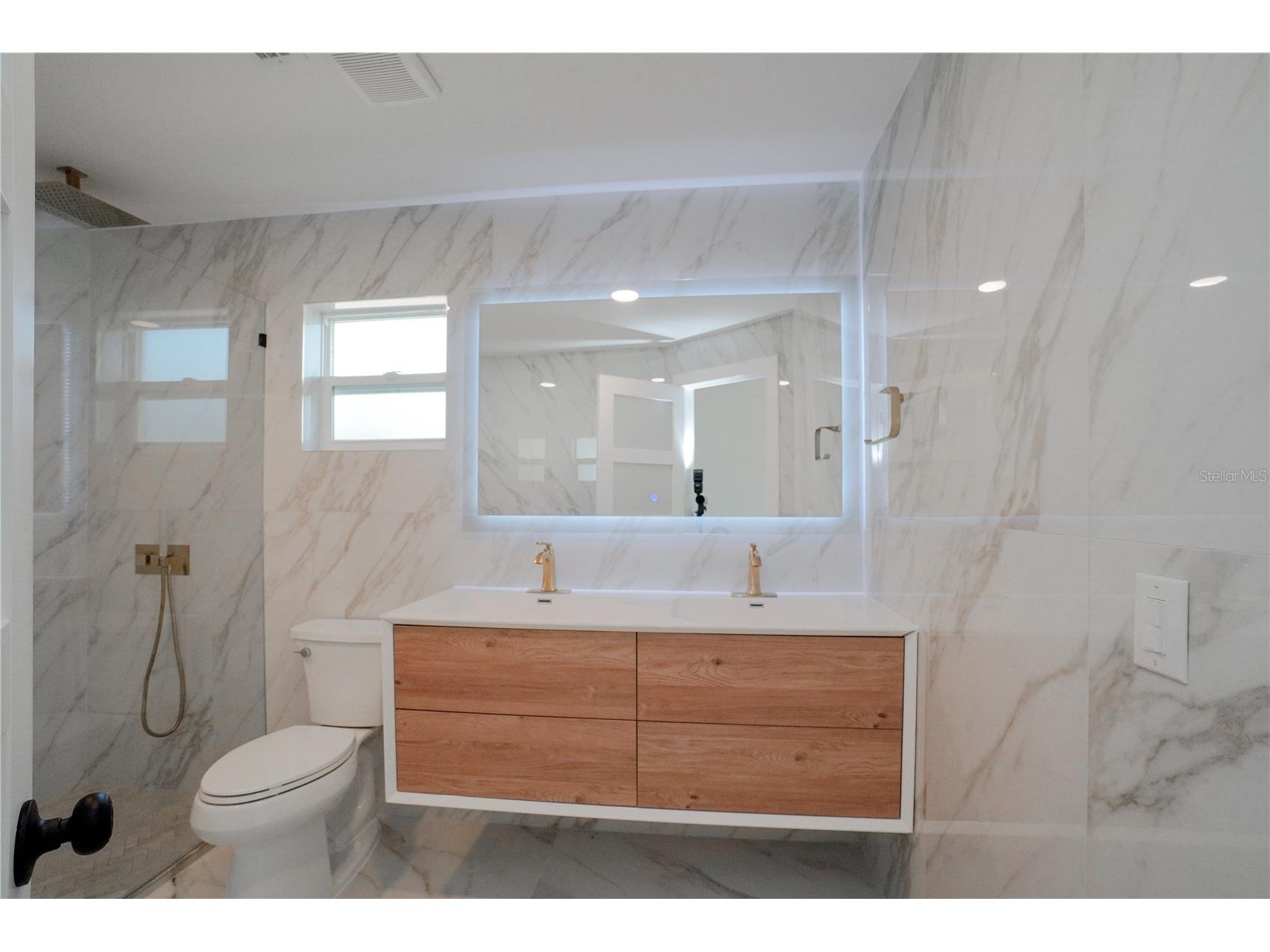 1461 Royal Road Venice FL 34293 A4676205 image26