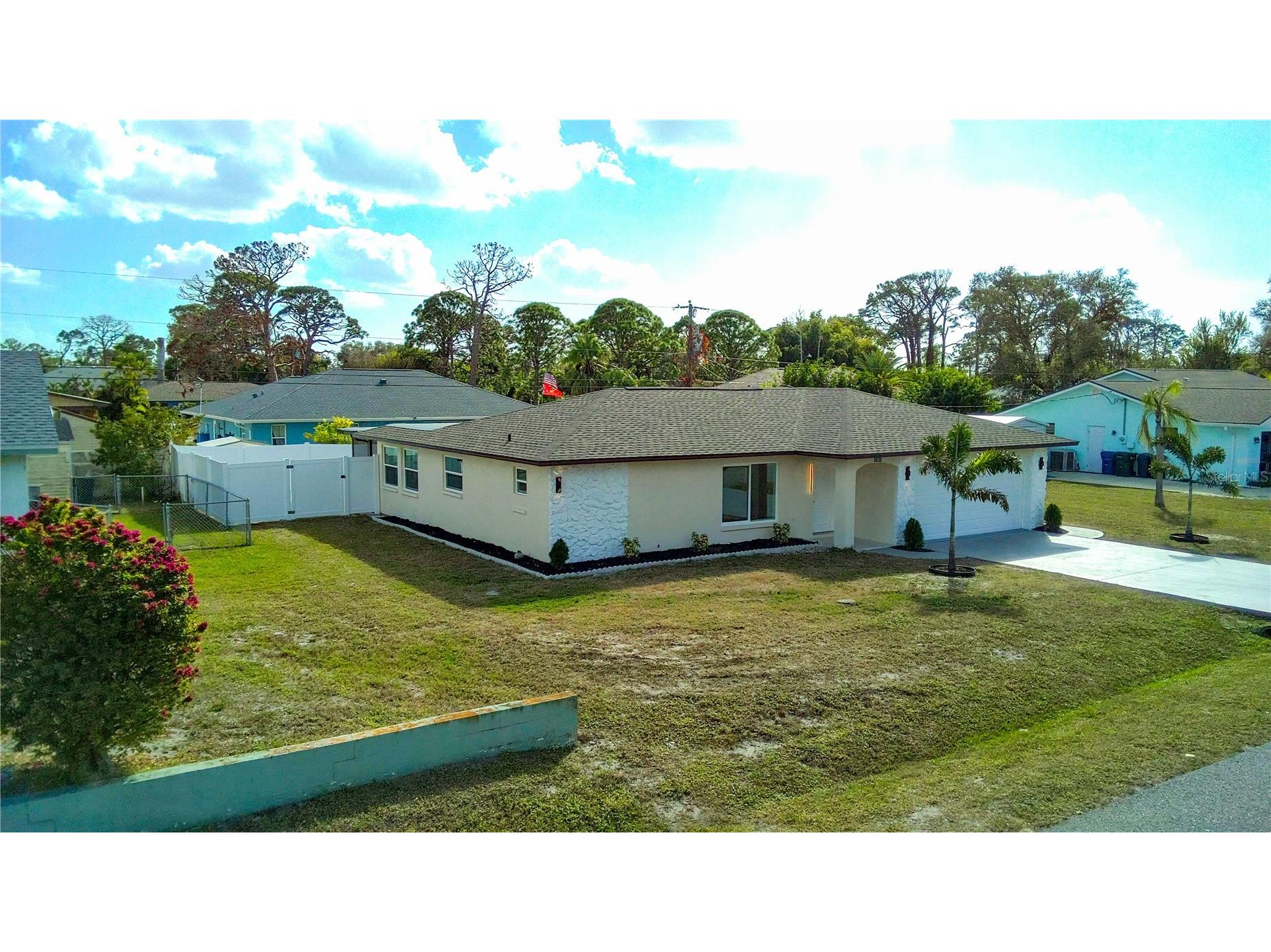 1461 Royal Road Venice FL 34293 A4676205 image59