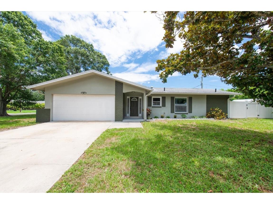 1461 S Hillcrest Avenue Clearwater FL 33756 TB8396199 image1