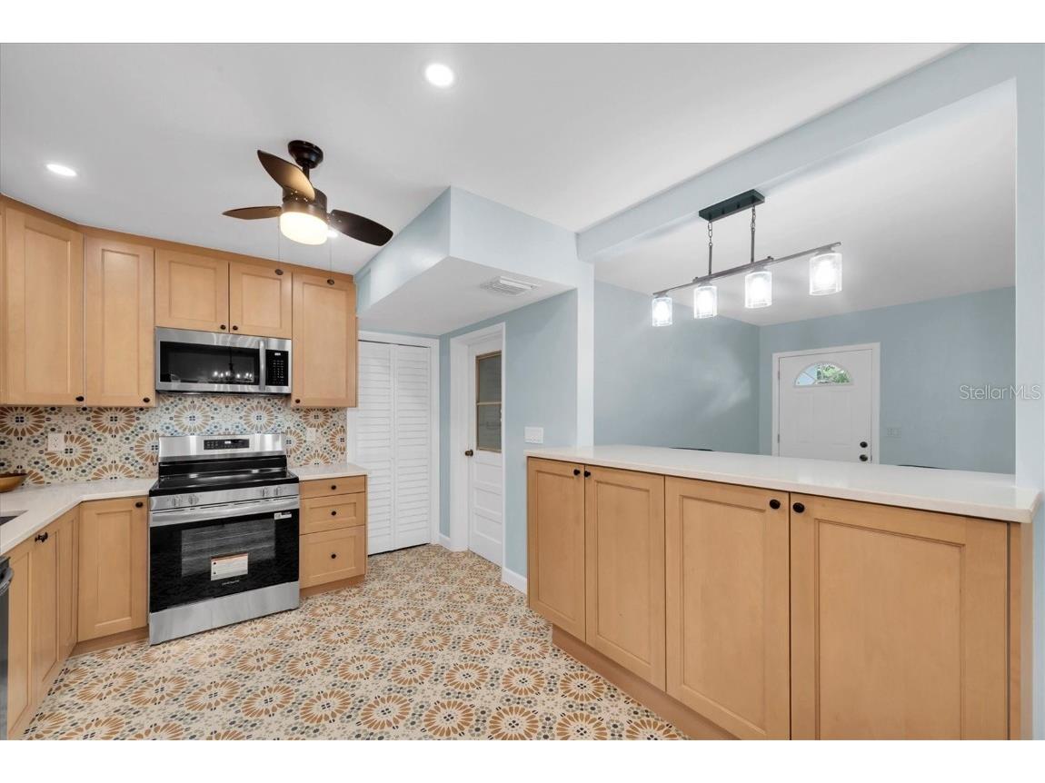 1461 Temple Street Clearwater FL 33756 TB8432888 image13