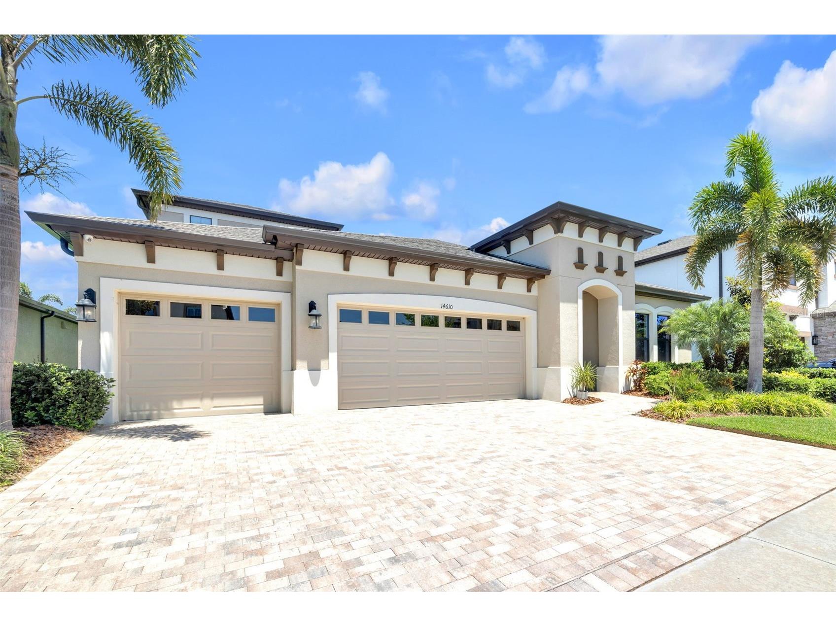 14610 Red Castle Ave Lithia FL 33547 TB8508909 image1