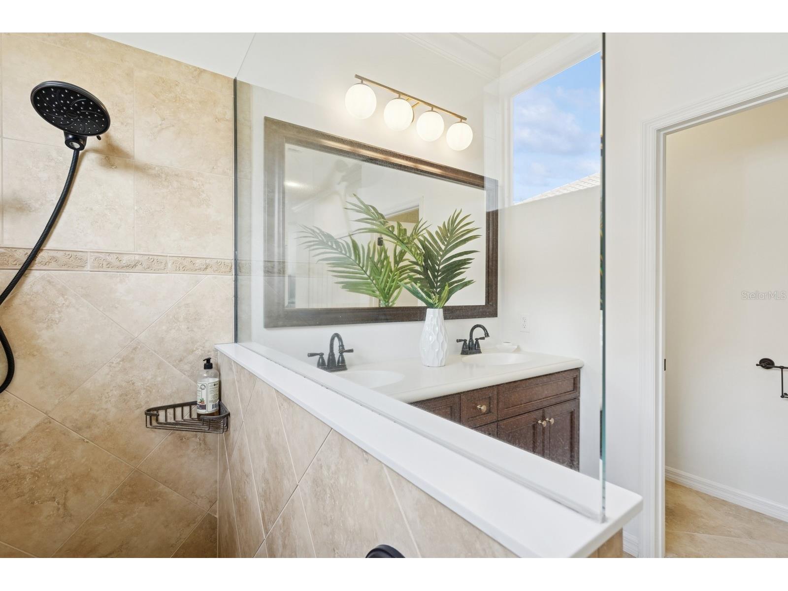 14614 Newtonmore Lane Lakewood Ranch FL 34202 A4668421 image32