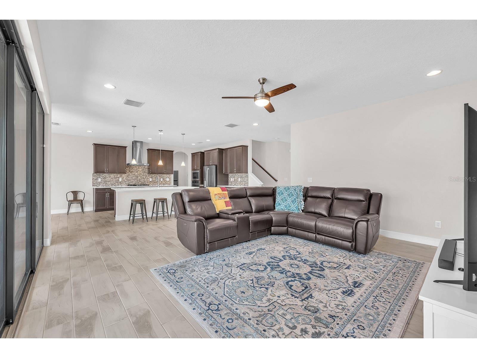 14615 Red Castle Avenue Lithia FL 33547 TB8490358 image8