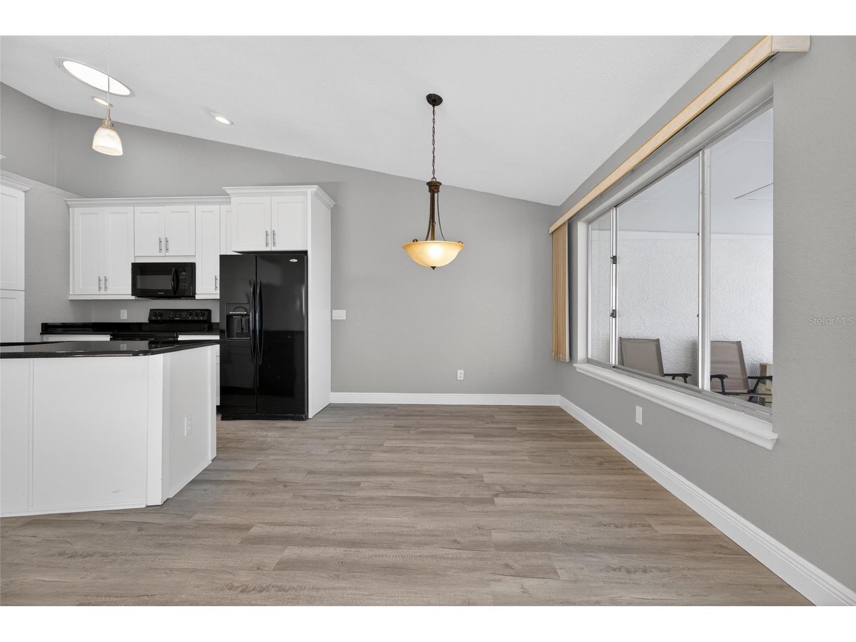 14617 Loridawn Drive #8 Seminole FL 33776 TB8502466 image14