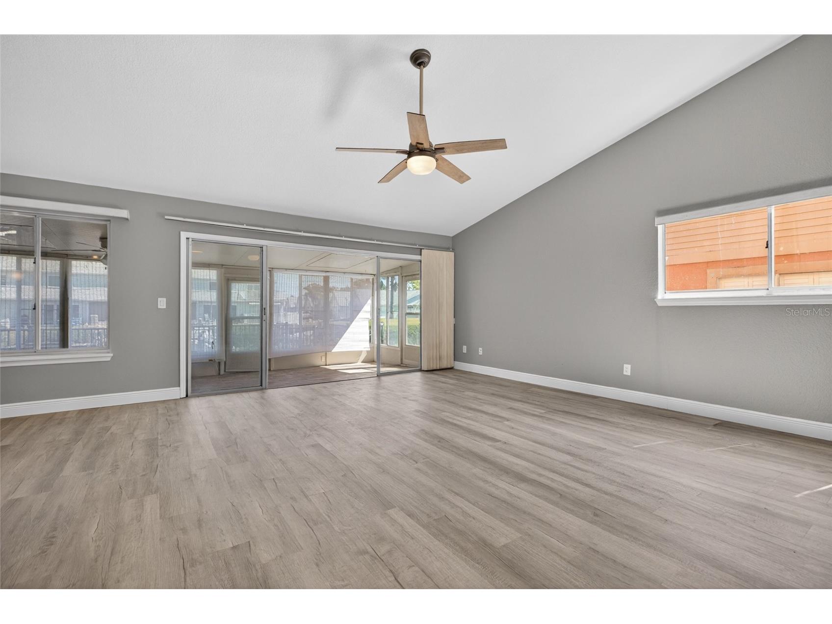14617 Loridawn Drive #8 Seminole FL 33776 TB8502466 image22