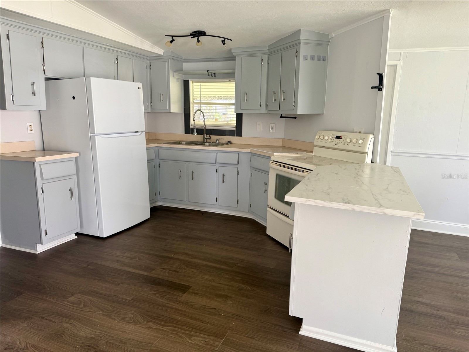 14618 Geneva Drive Odessa FL 33556 - LAKE GENEVA & LAKE MINEOLA TB8488007 image12