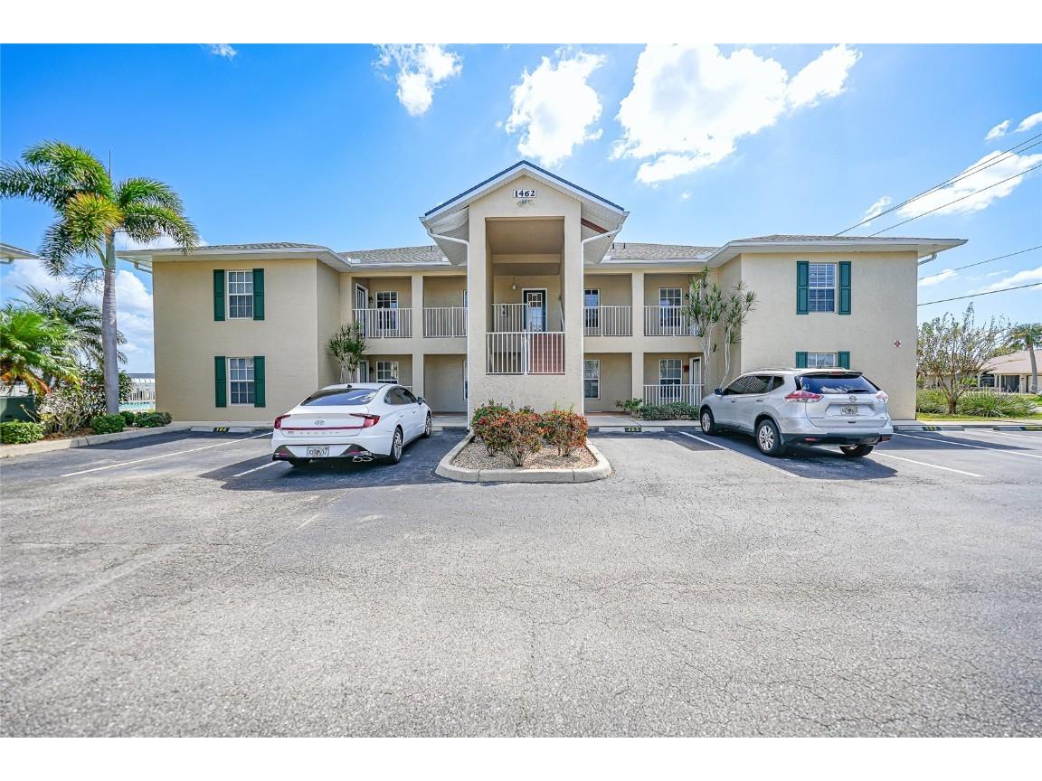 1462 Rio De Janeiro Avenue #203 Punta Gorda FL 33983 C7499263 image1