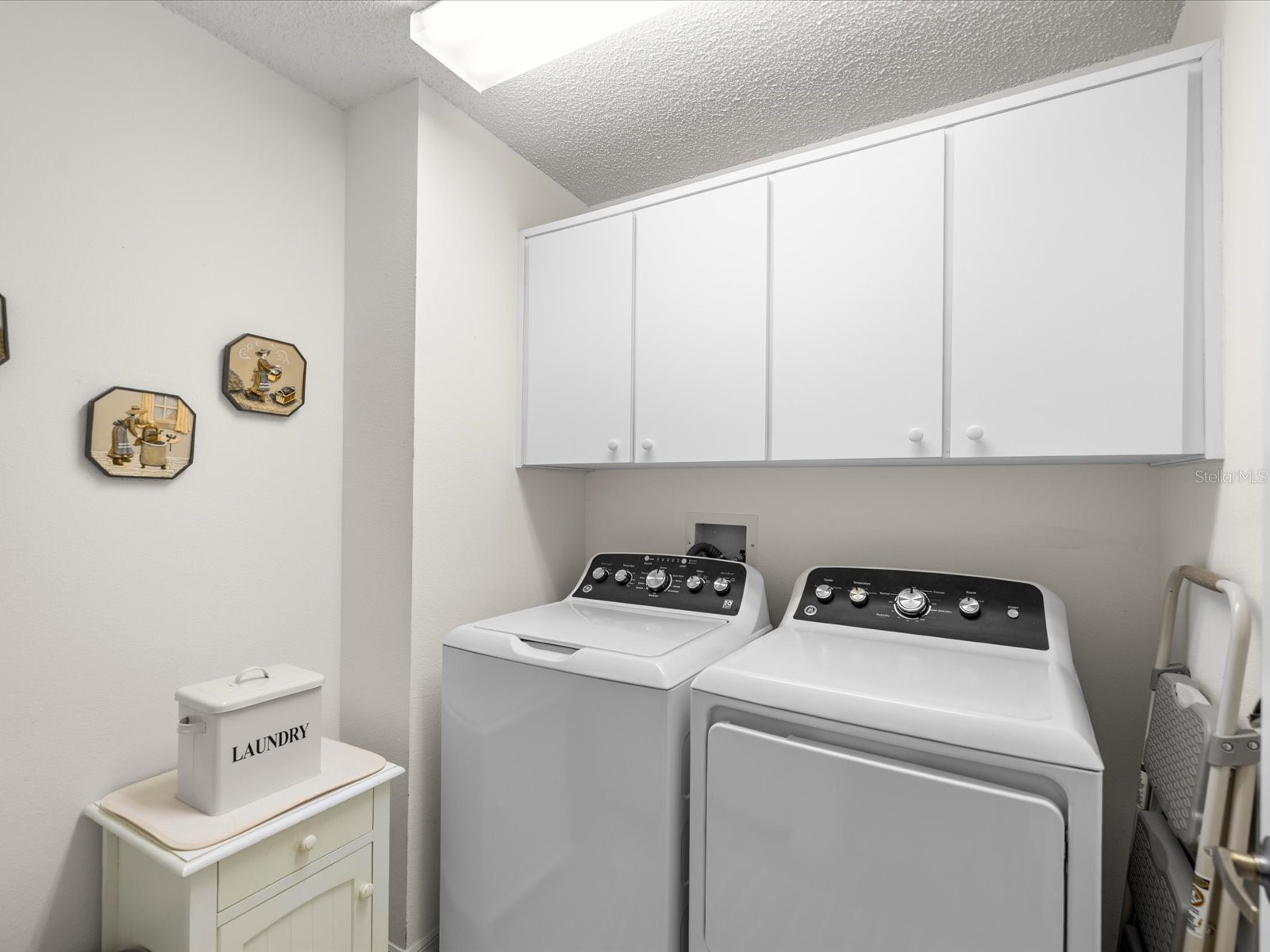1462 Shady Brook Court Spring Hill FL 34606 W7885561 image9