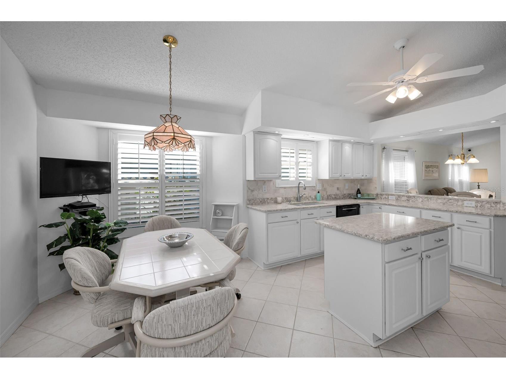 1462 Woodstream Drive Oldsmar FL 34677 TB8469868 image8