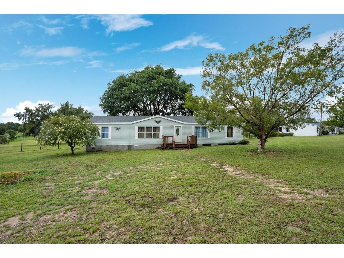 14620 SE Sunset Harbor Road Weirsdale FL 32195 O6324663 image1