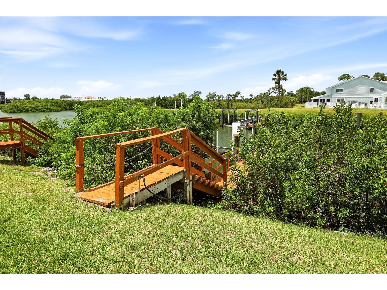 14628 Loridawn Drive #13 Seminole FL 33776 - BOCA CIEGA TB8509918 image44