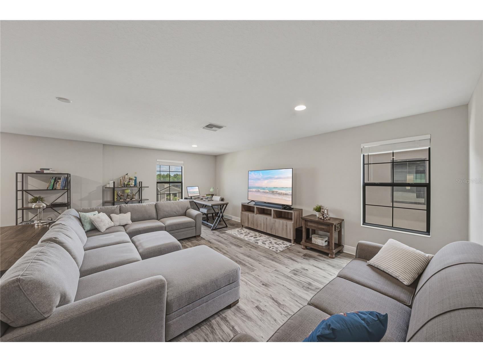 14633 Red Castle Avenue Lithia FL 33547 TB8501977 image35