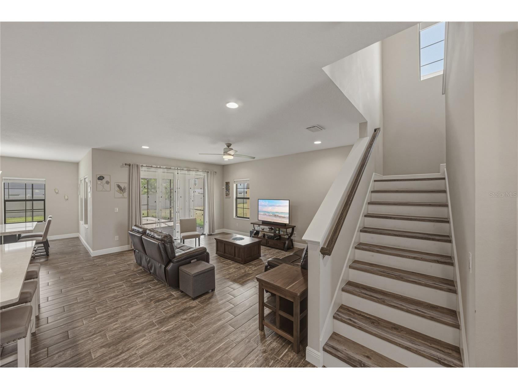 14633 Red Castle Avenue Lithia FL 33547 TB8529443 image12