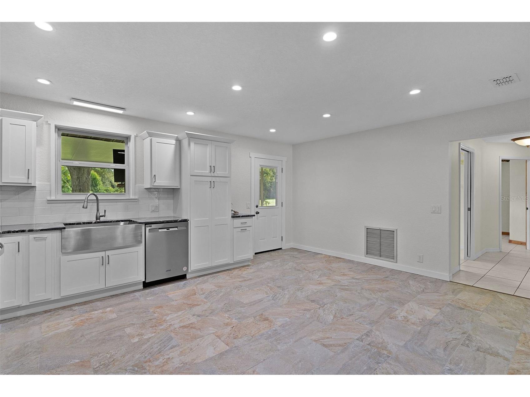 14635 SE 28th Court Summerfield FL 34491 OM716425 image29