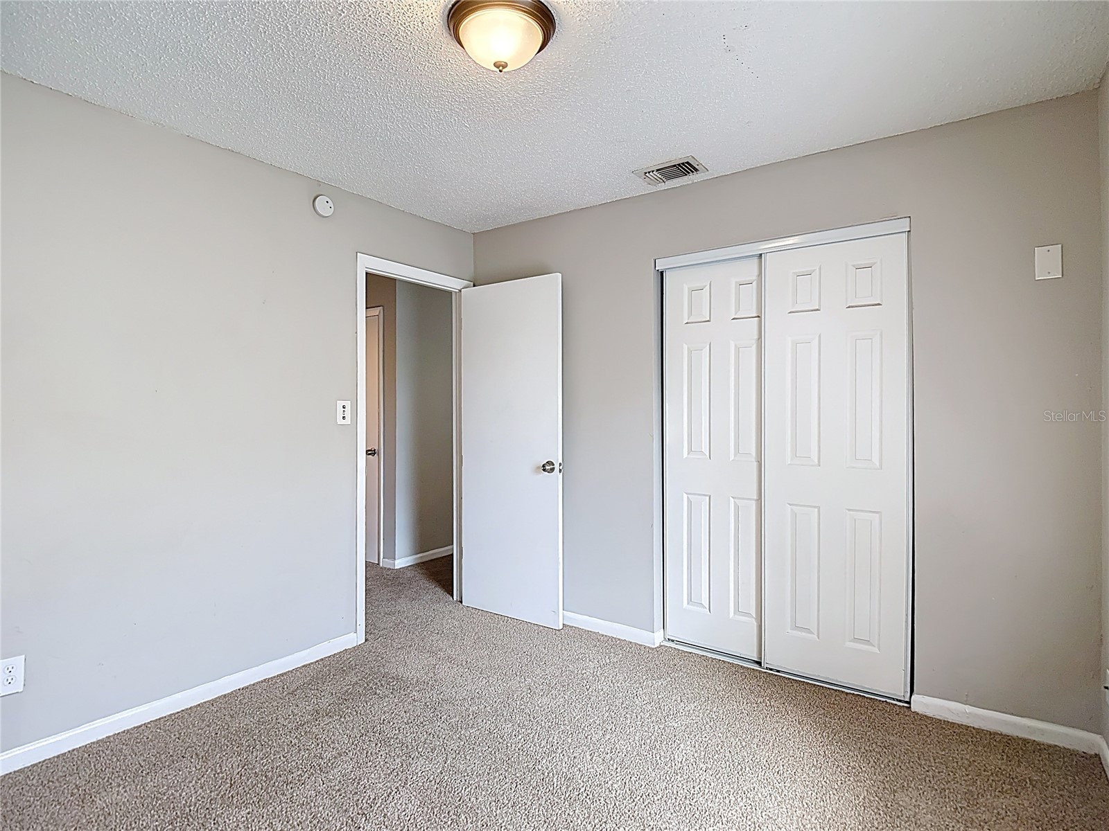 14635 State Street Dade City FL 33523 C7520235 image10