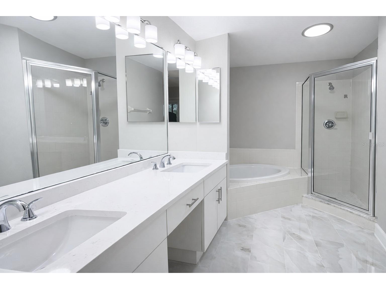 14639 Par Club Circle Tampa FL 33618 TB8496863 image6