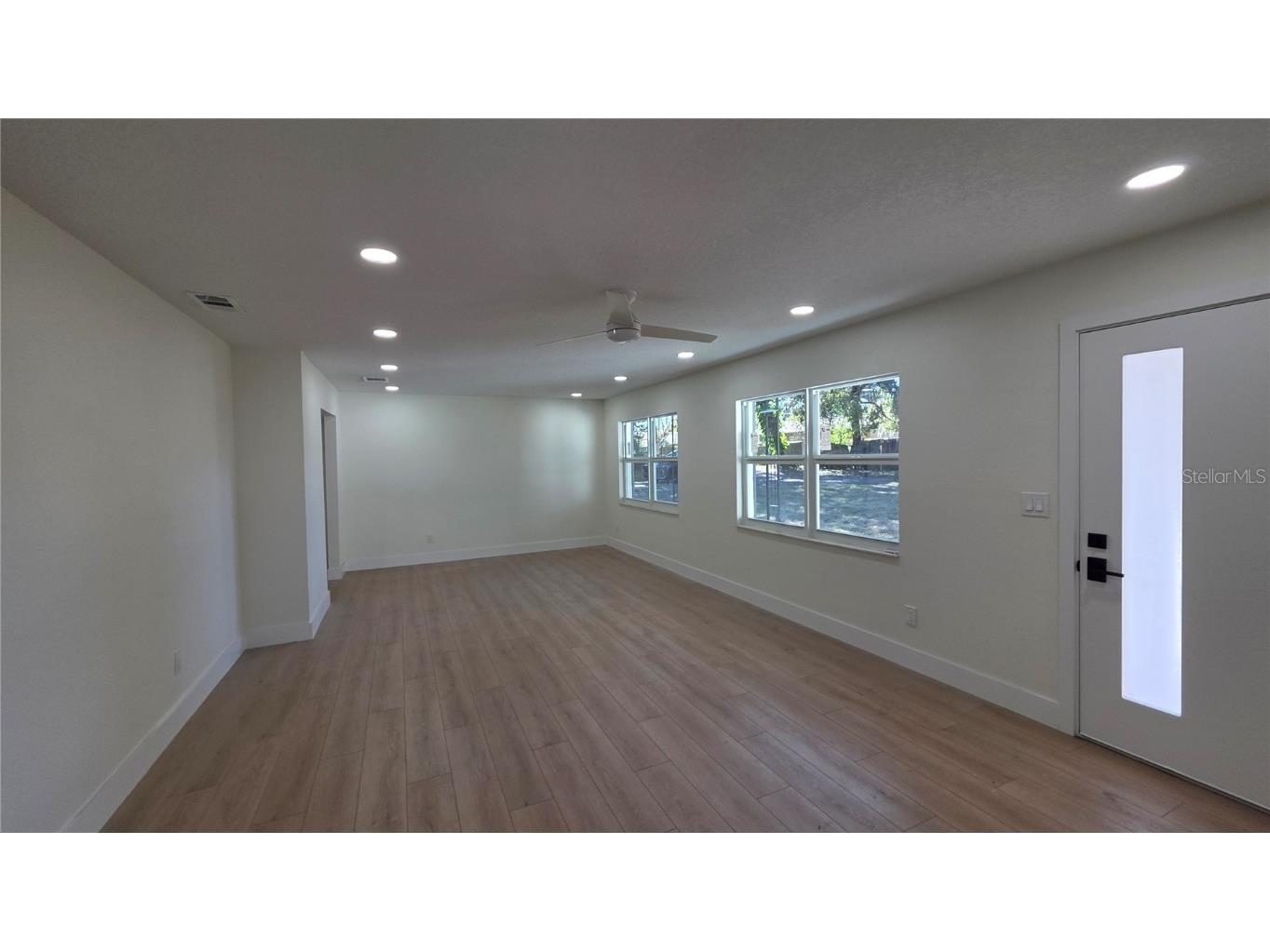 14646 15th Street Dade City FL 33523 TB8448307 image11