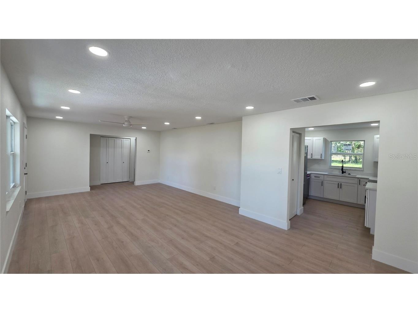 14646 15th Street Dade City FL 33523 TB8448307 image12