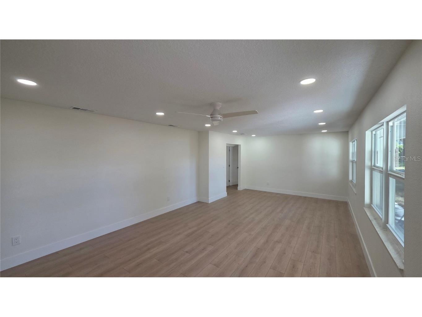 14646 15th Street Dade City FL 33523 TB8448307 image26