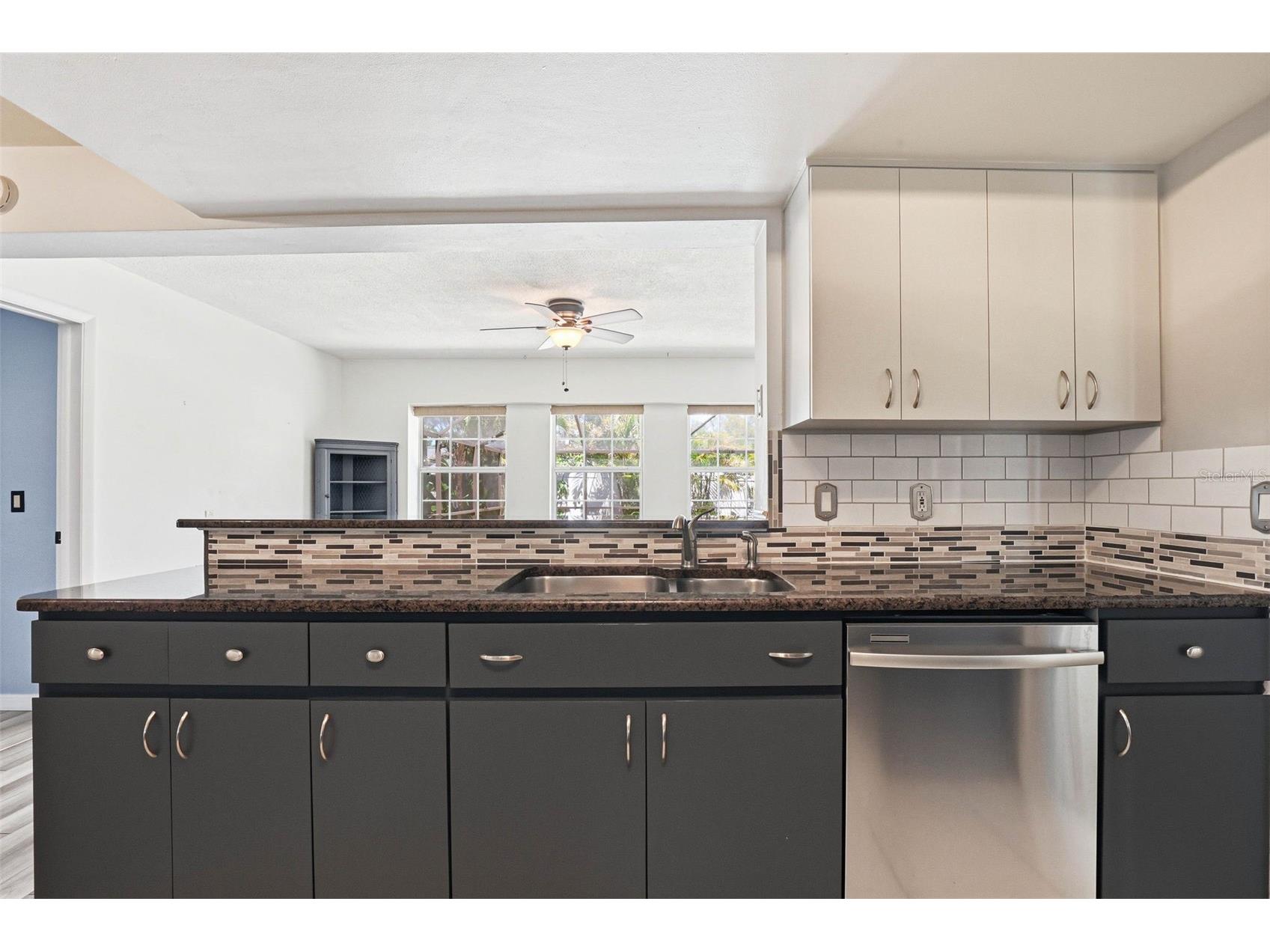 14649 Bay Drive Largo FL 33774 TB8498408 image15