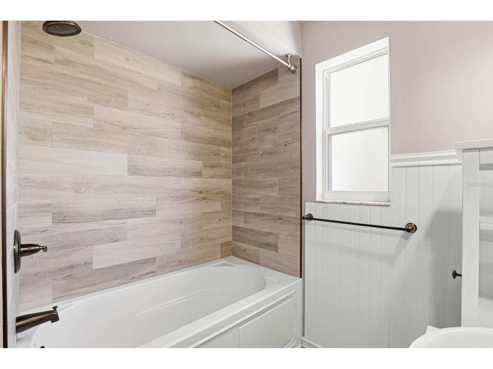 14649 Bay Drive Largo FL 33774 TB8498408 image23