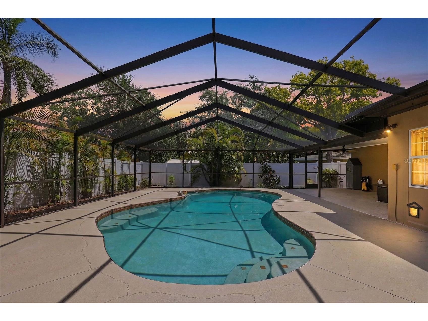 14649 Bay Drive Largo FL 33774 TB8498408 image36