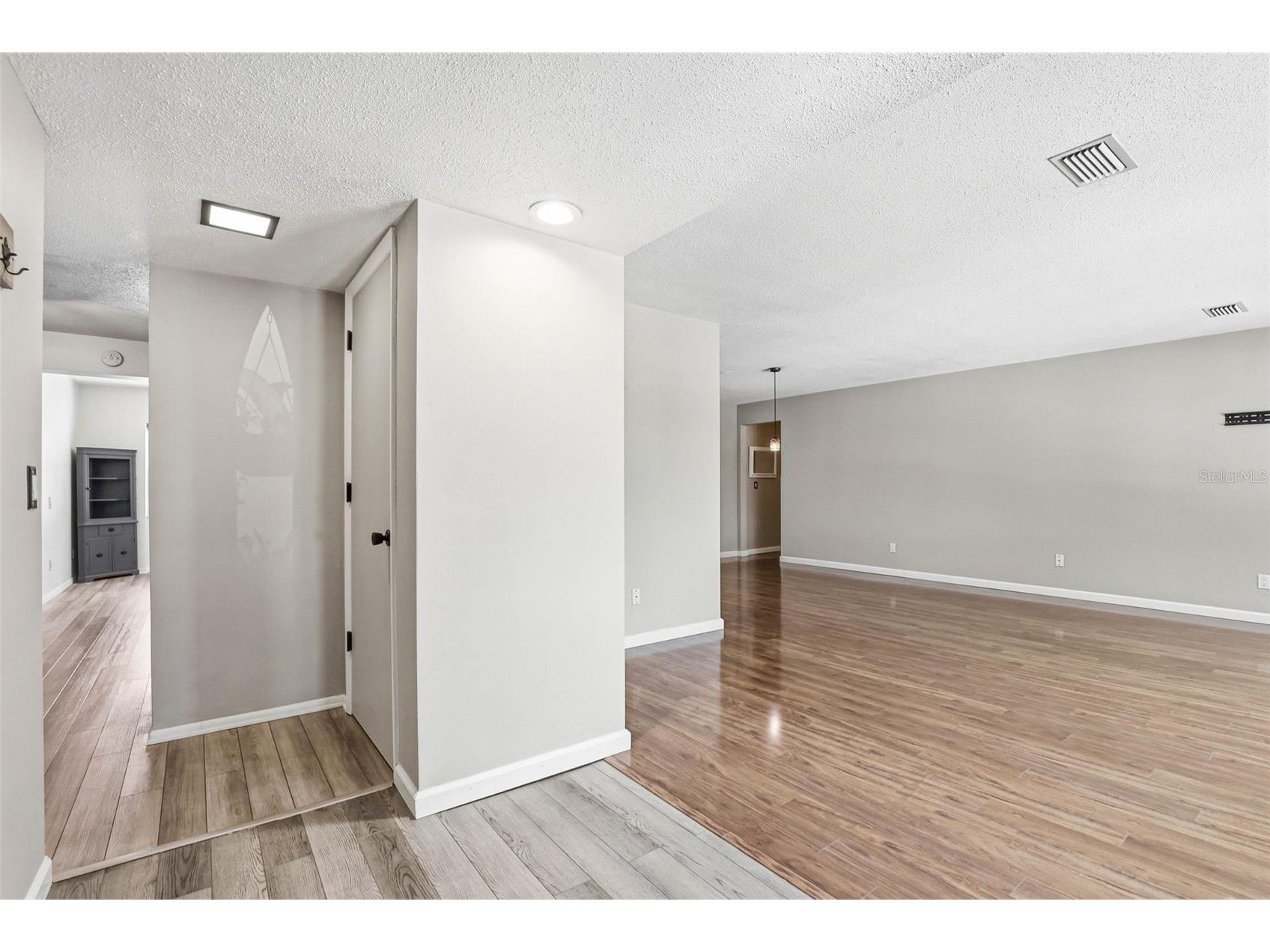 14649 Bay Drive Largo FL 33774 TB8498408 image7