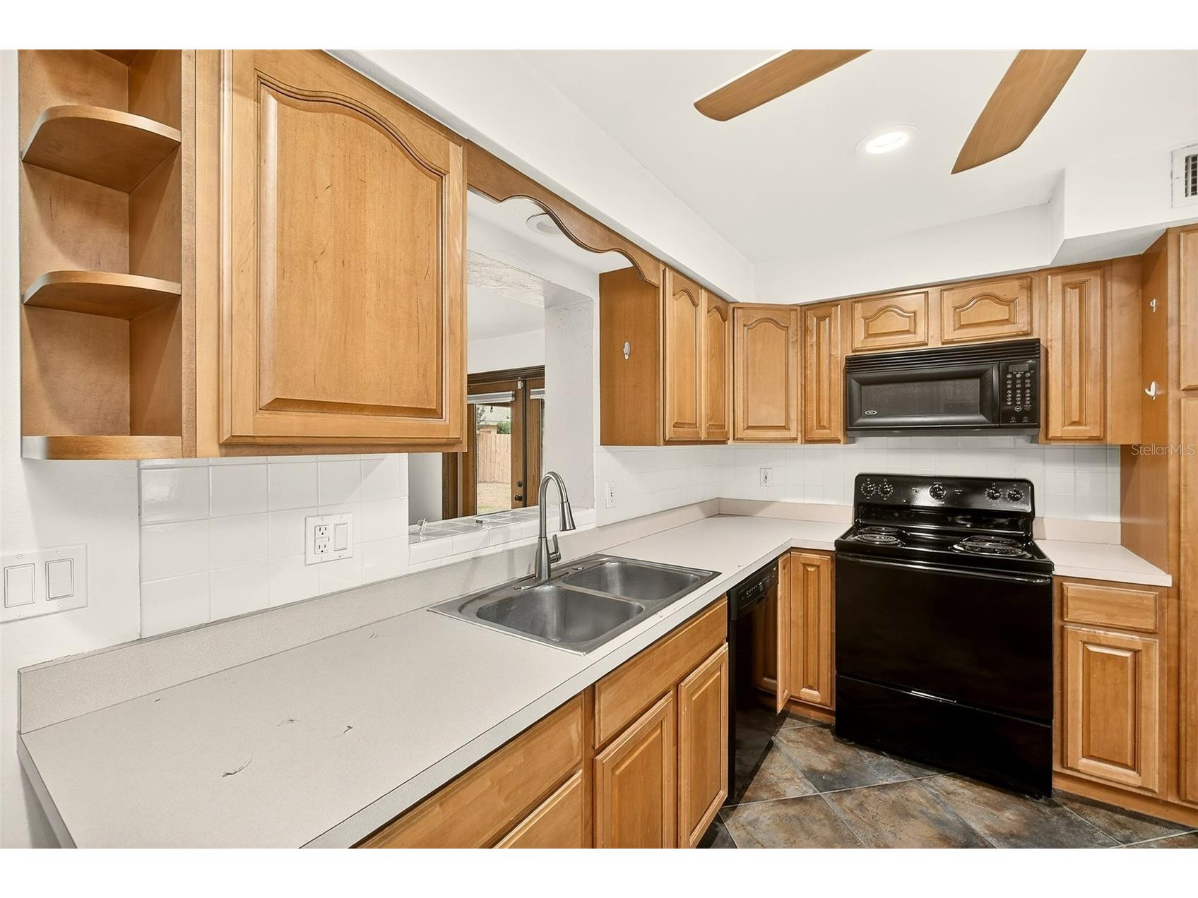 1465 Bayview Drive Clearwater FL 33756 TB8481755 image12