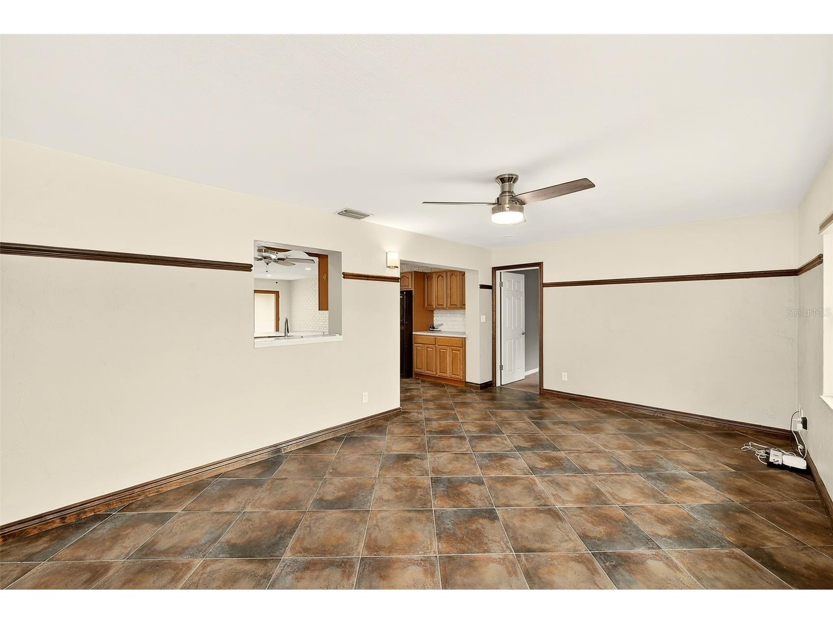 1465 Bayview Drive Clearwater FL 33756 TB8481755 image16