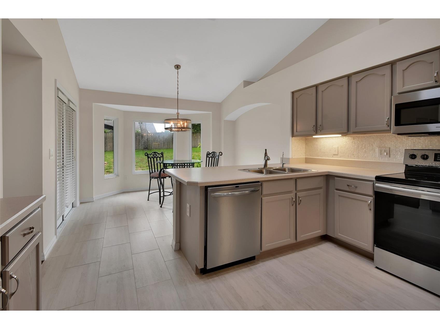 1465 Bent Oaks Boulevard Deland FL 32724 V4949413 image13